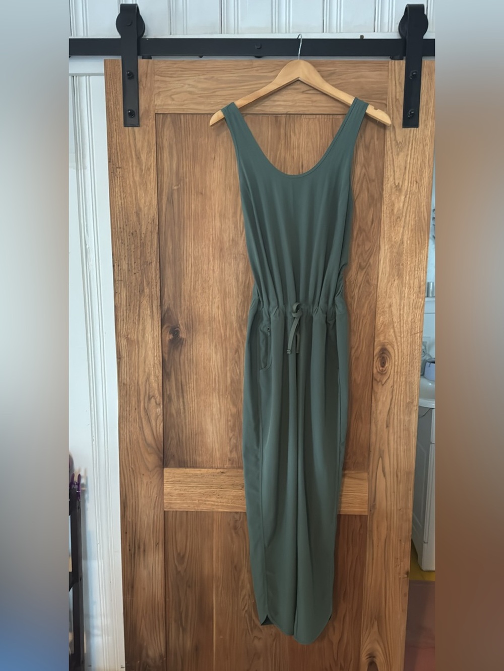 Patagonia Sleeveless Olive Green Drawstring Women's Jumper